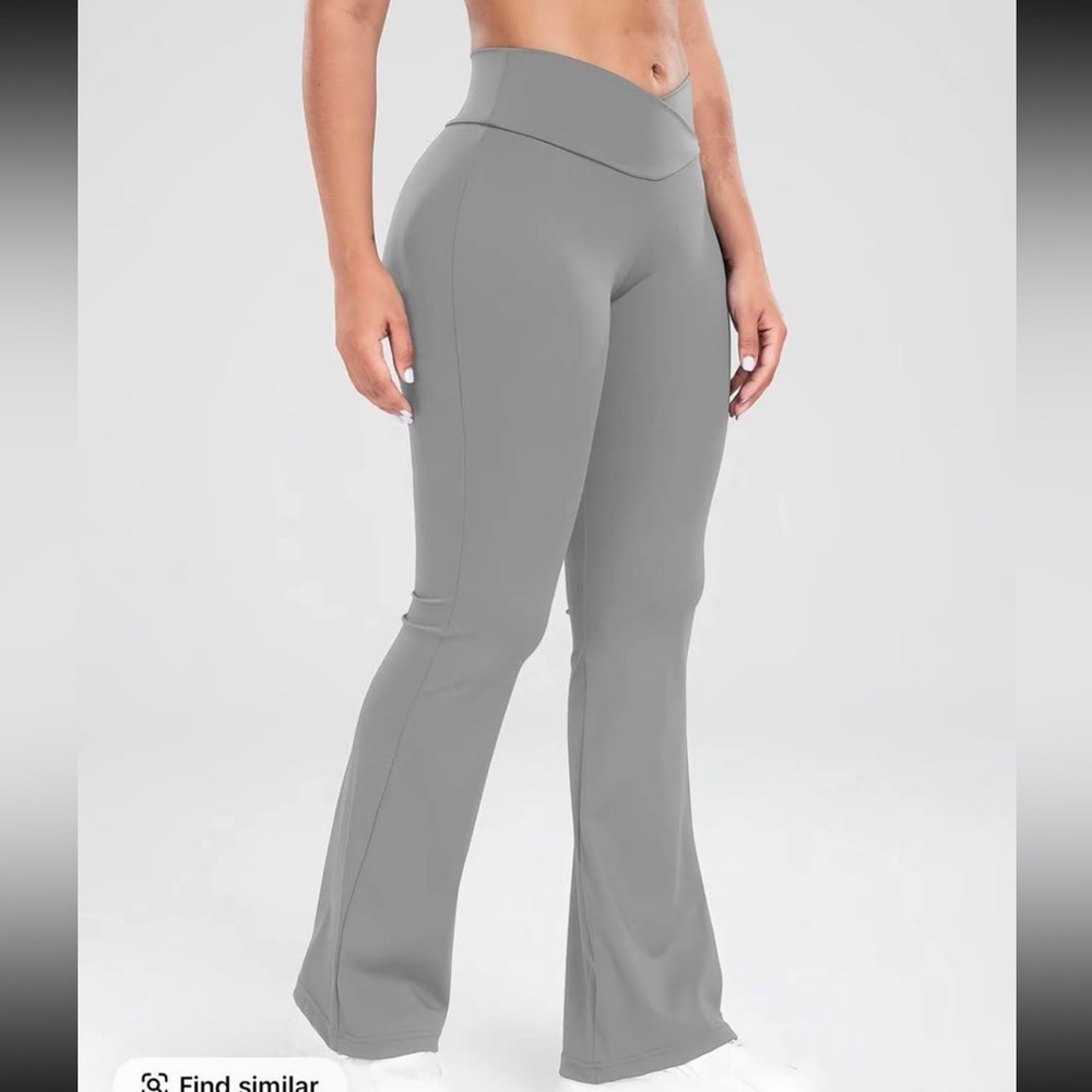 Women's Gray High-Waisted Flare leggings